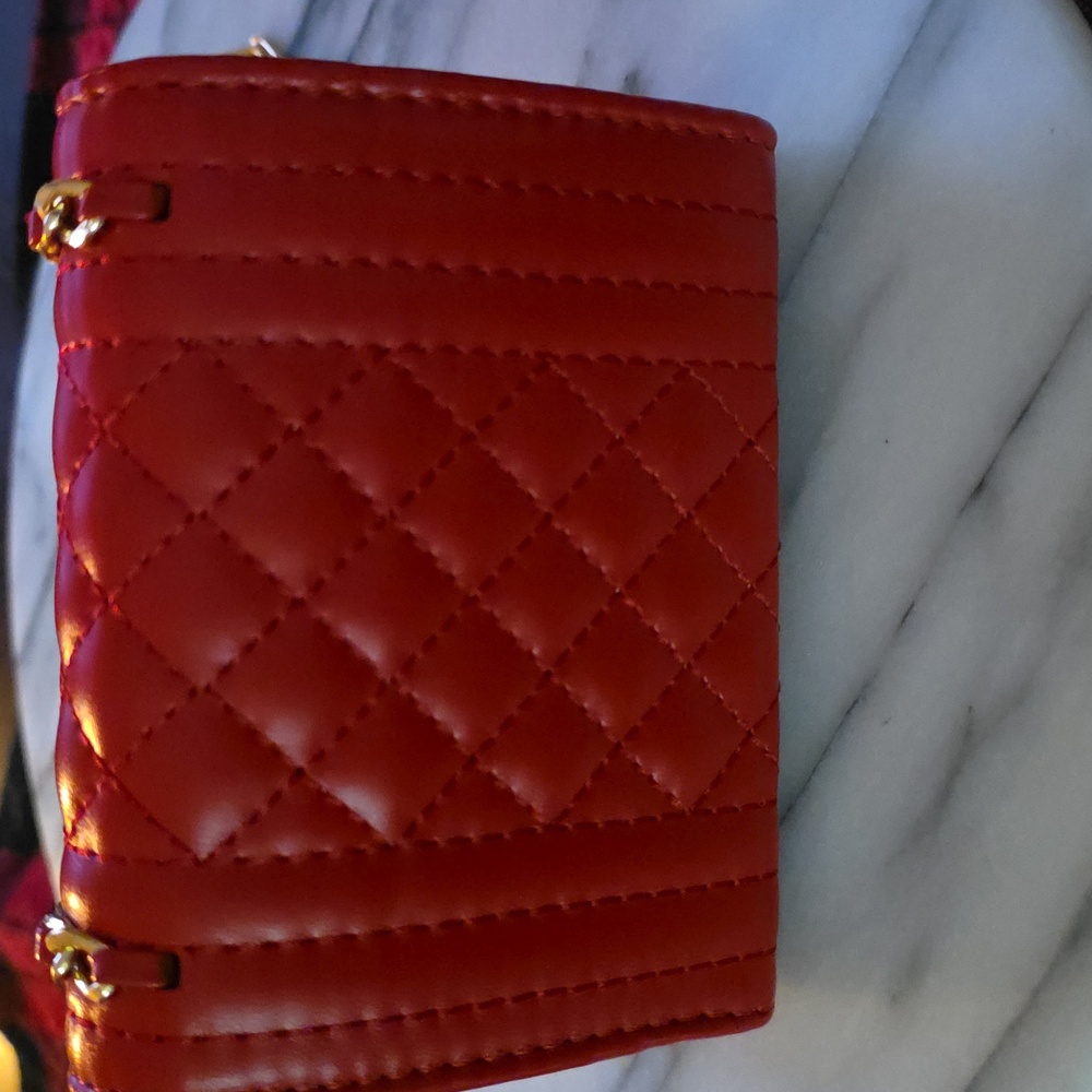 Red Quilted Chain Crossbody Bag ❤️ - Picture 5 of 12